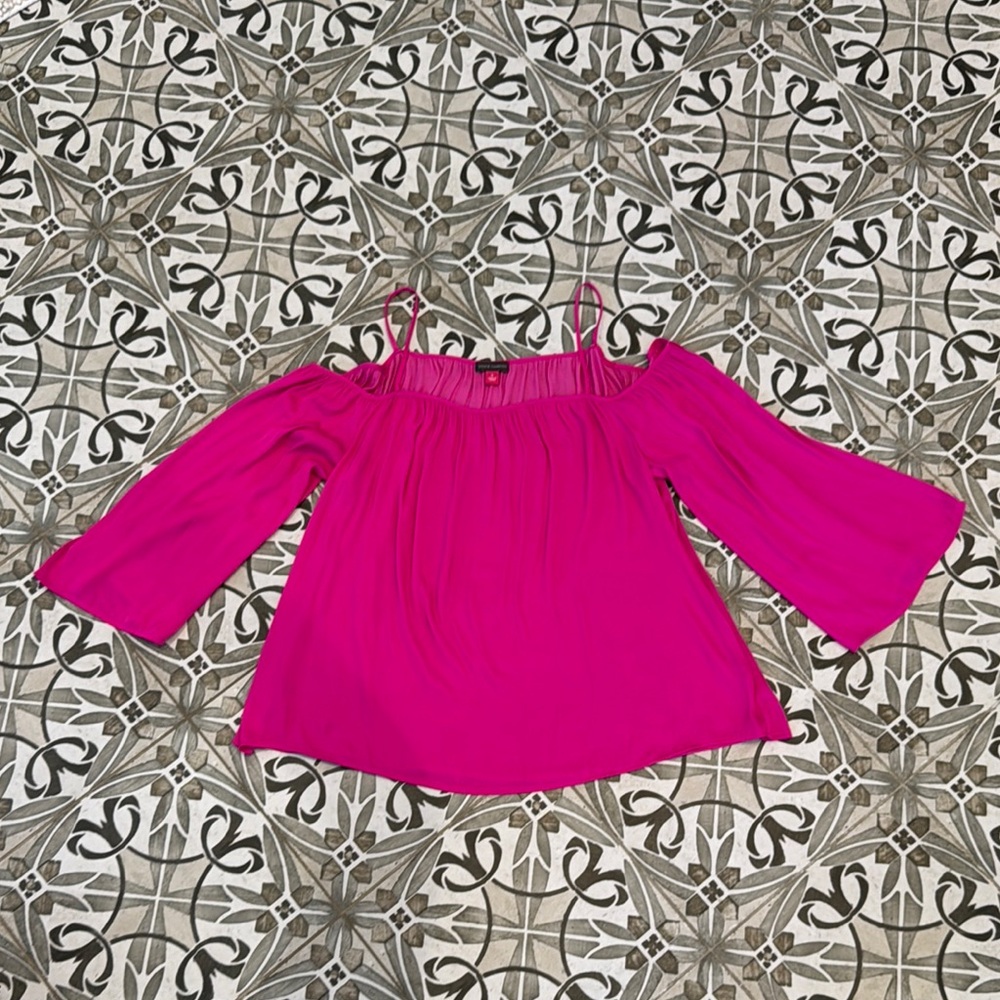 Women's Pink Off-Shoulder Top
